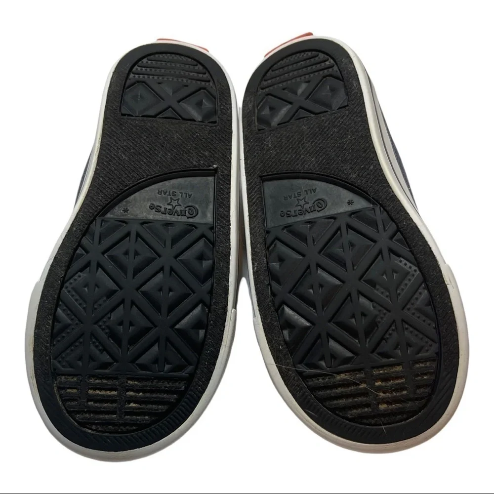 Converse Kids Shoes Size 10